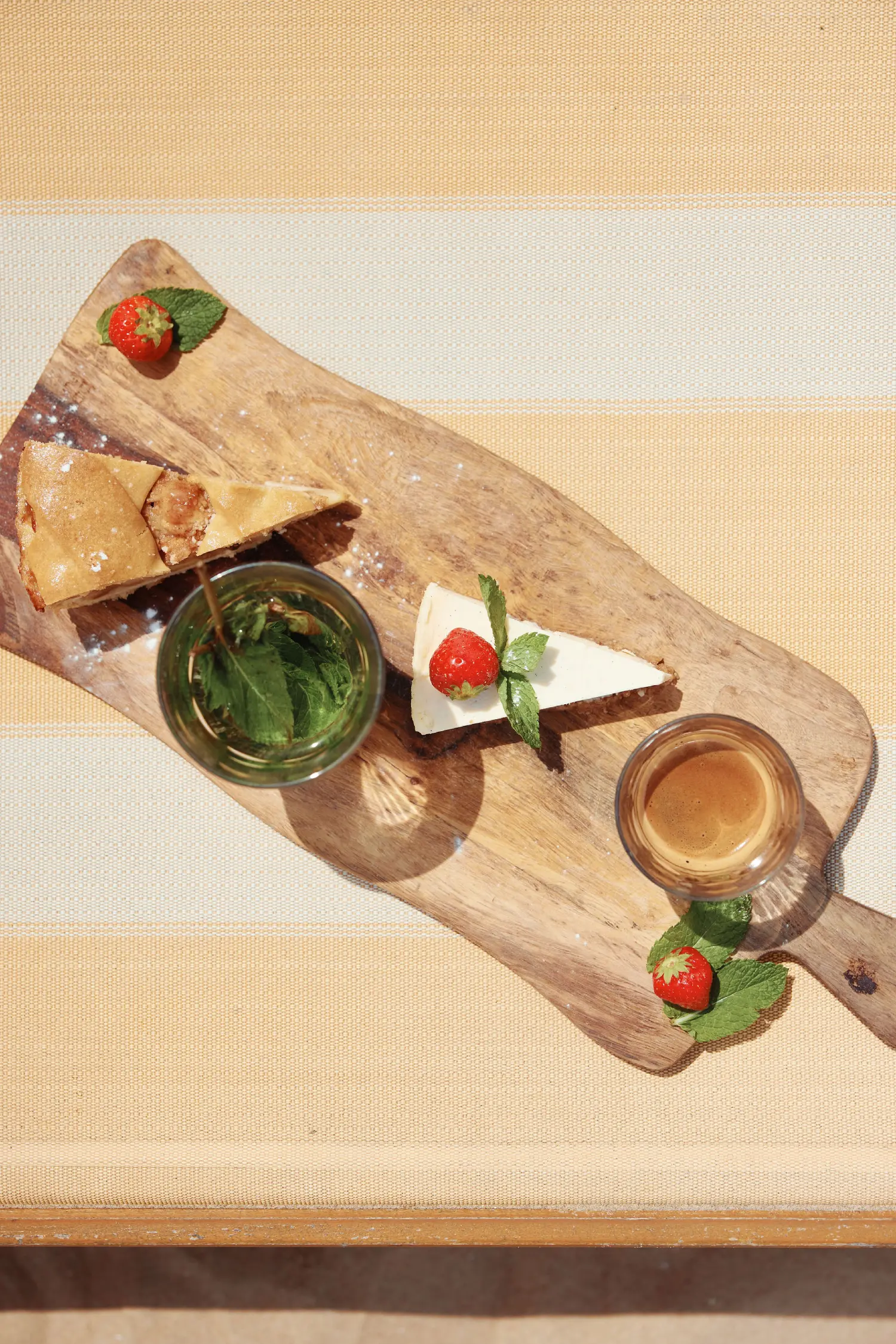 Dessertplankje strandtent scheveningen Zanzibar
